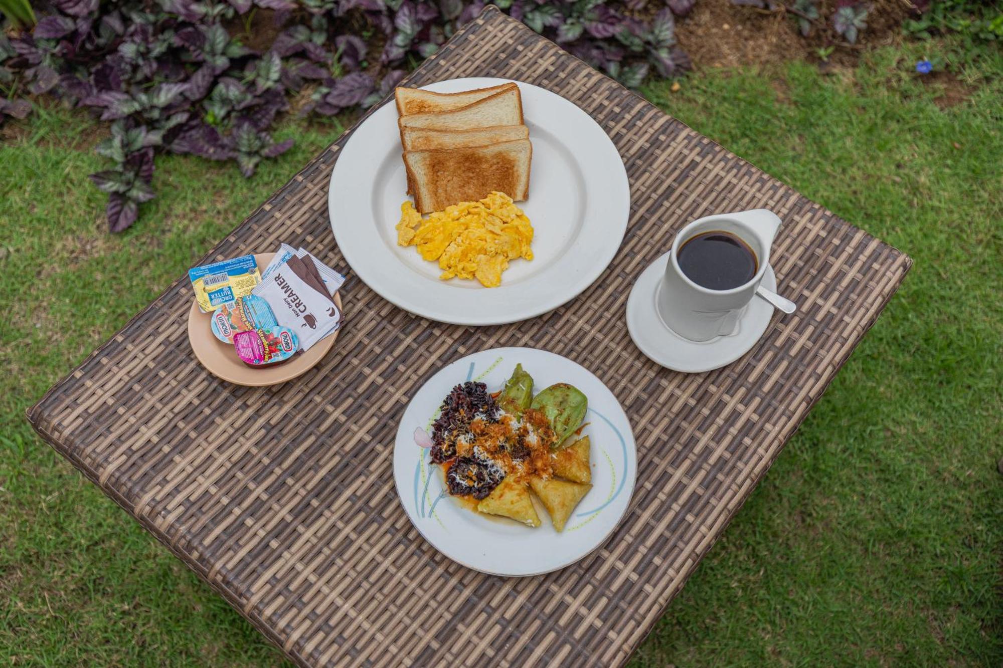 Campuhan Guesthouse Tabanan Zewnętrze zdjęcie