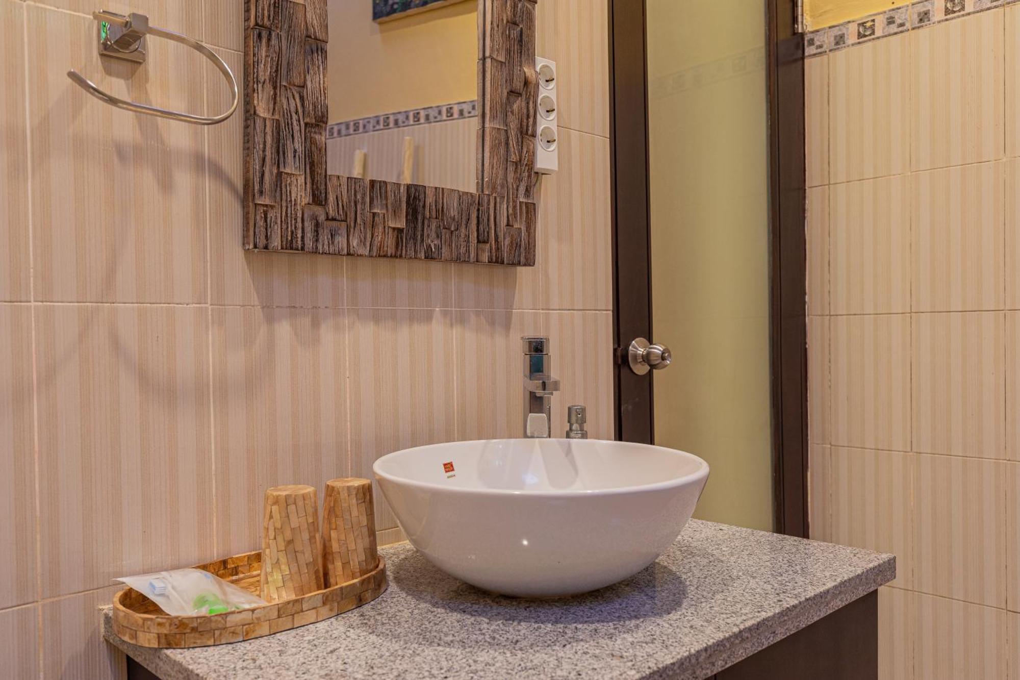 Campuhan Guesthouse Tabanan Zewnętrze zdjęcie